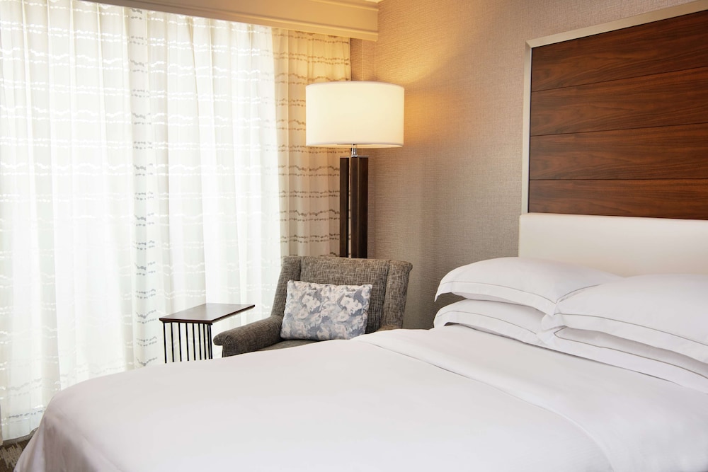 Hilton Tampa Airport Westshore — Hotel rooms in Tampa, Florida