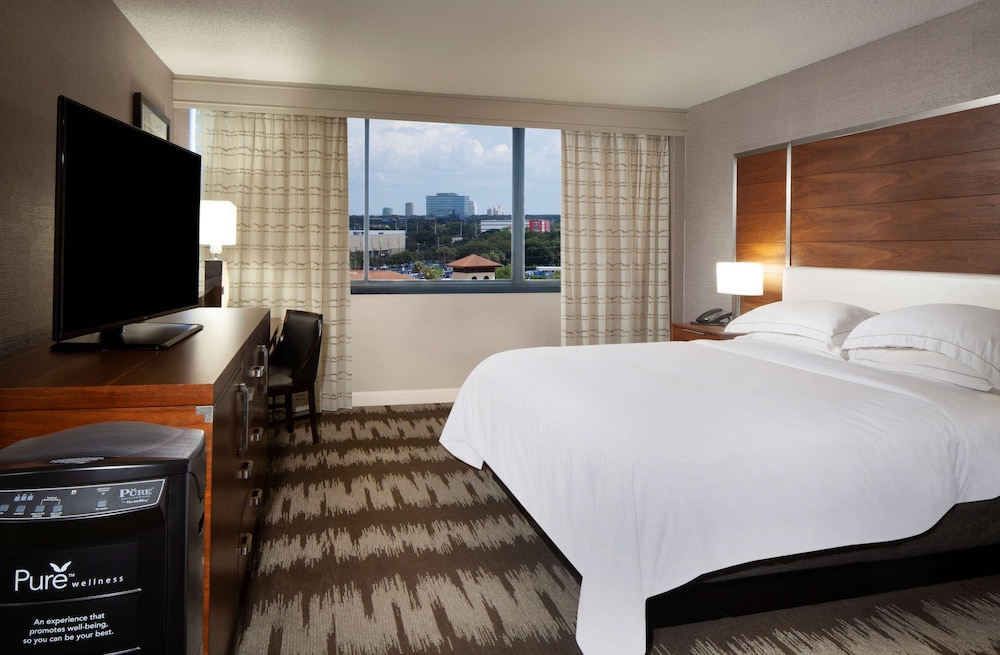 Hilton Tampa Airport Westshore — Hotel rooms in Tampa, Florida
