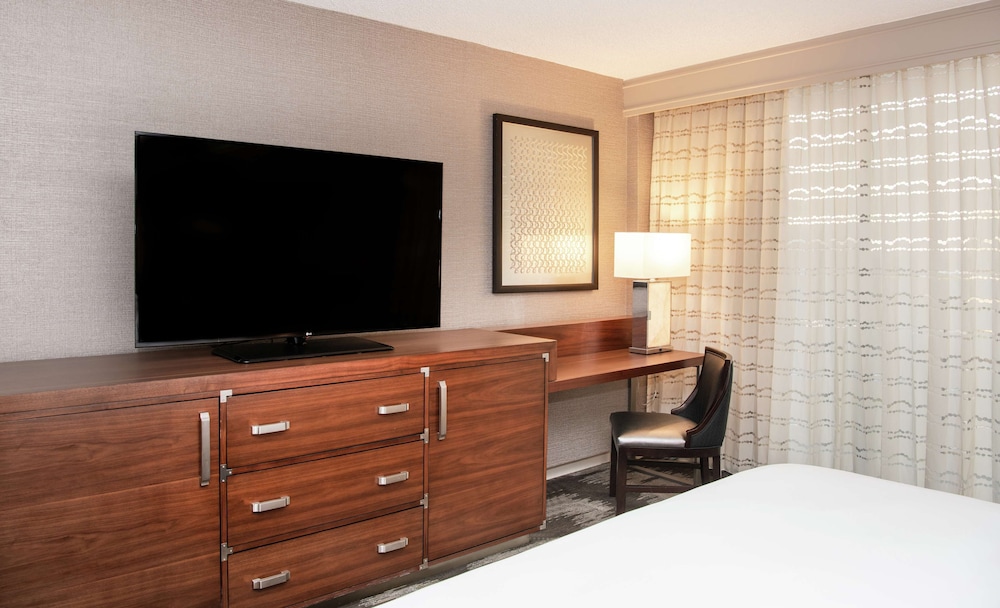 Hilton Tampa Airport Westshore — Hotel rooms in Tampa, Florida