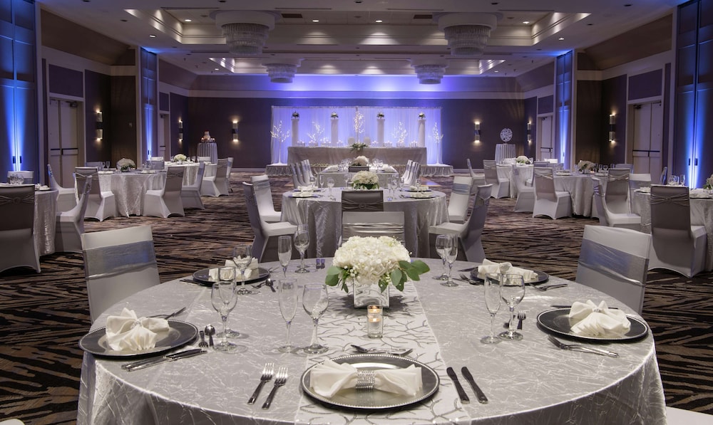 Hilton Tampa Airport Westshore — Hotel building in Tampa, Florida