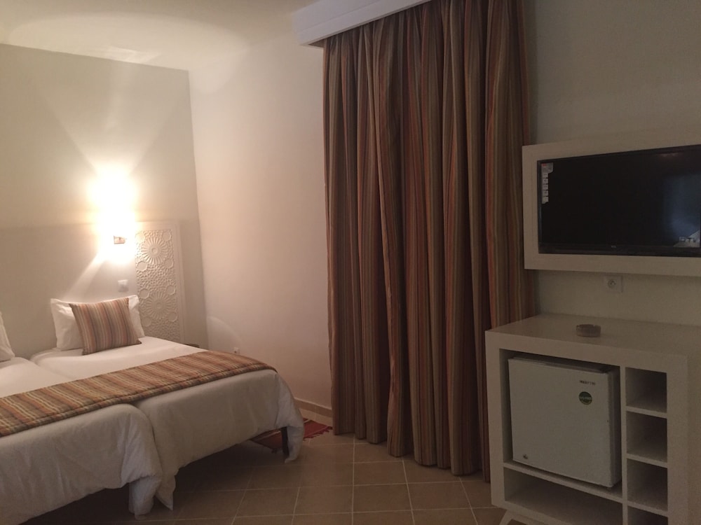 Seabel Alhambra Beach Golf & Spa — Hotel rooms in Port El Kantaoui