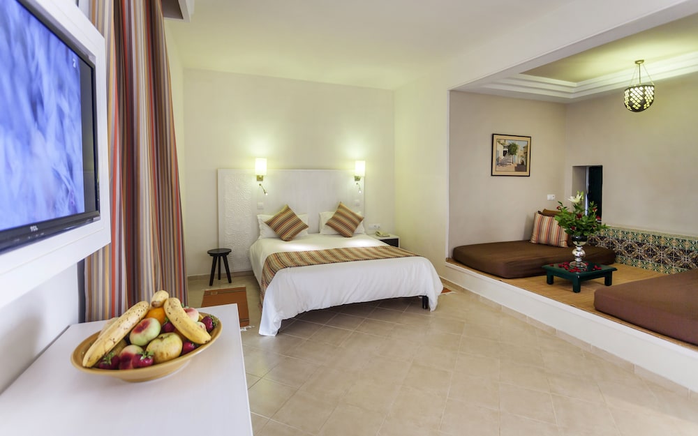 Seabel Alhambra Beach Golf & Spa — Hotel rooms in Port El Kantaoui