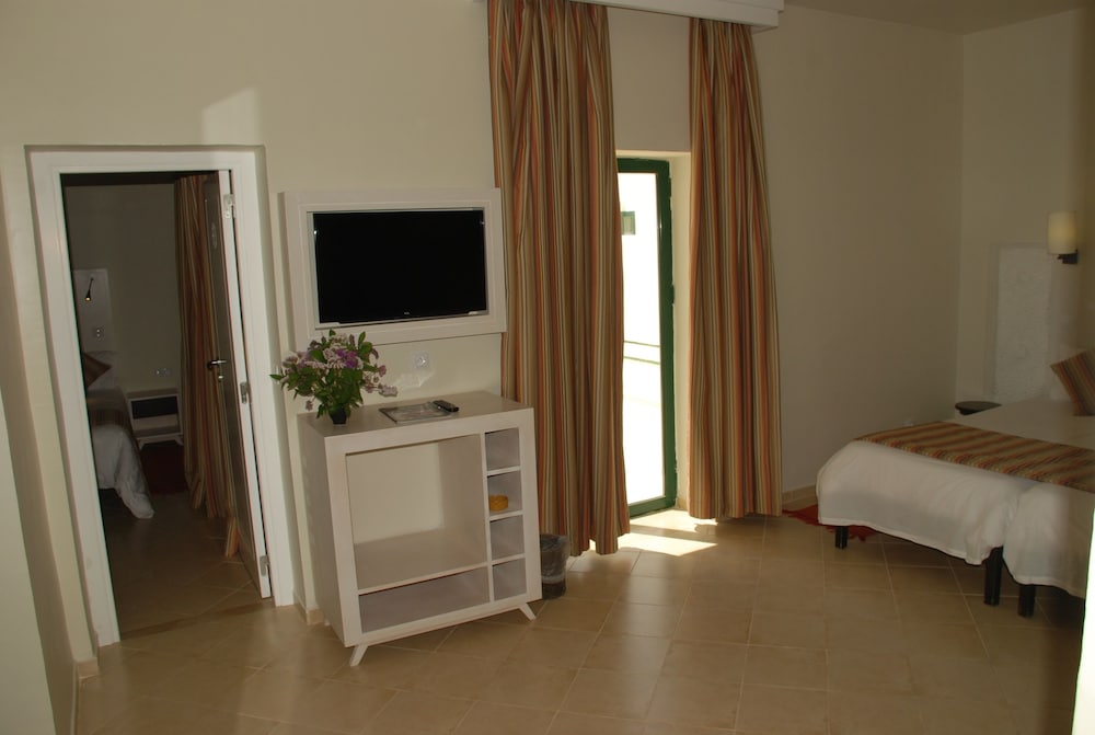 Seabel Alhambra Beach Golf & Spa — Hotel rooms in Port El Kantaoui