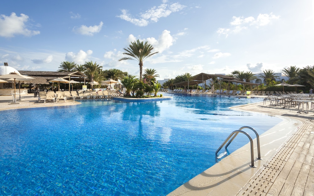 Seabel Rym Beach Djerba — Swimming pool in Aghir, Medenine