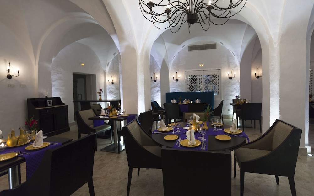Seabel Rym Beach Djerba — Restaurant & bars in Aghir, Medenine
