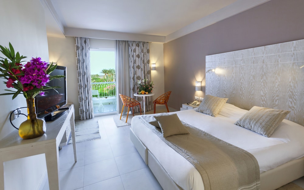 Seabel Rym Beach Djerba — Hotel rooms in Aghir, Medenine