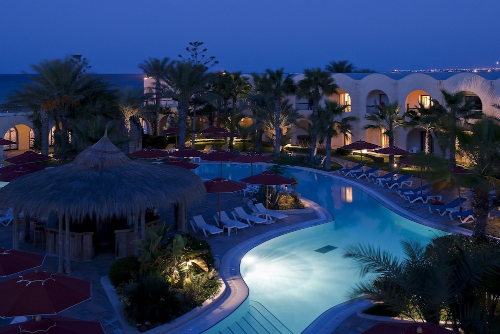 SENTIDO Djerba Beach — Swimming pool in Midoun, Medenine