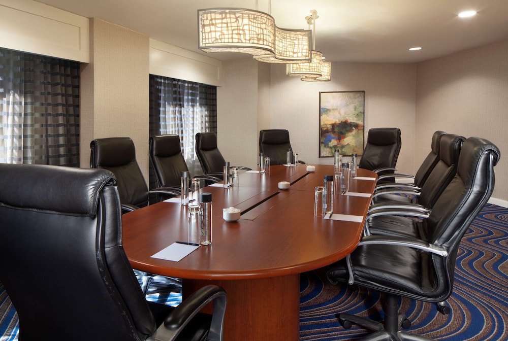 Hilton Boston Back Bay — Hotel building in Boston, Massachusetts