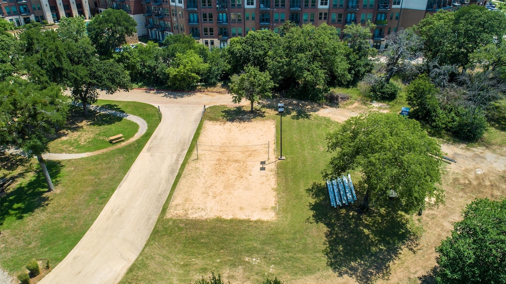 Hilton Lakes at DFW Airport North — Sports & recreation in Grapevine, Texas