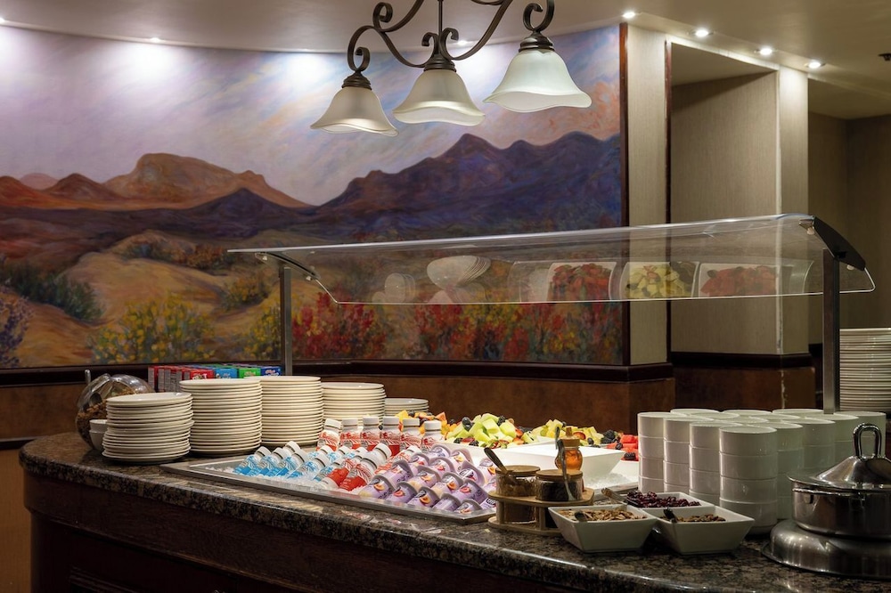 Hilton Lakes at DFW Airport North — Restaurant & bars in Grapevine, Texas