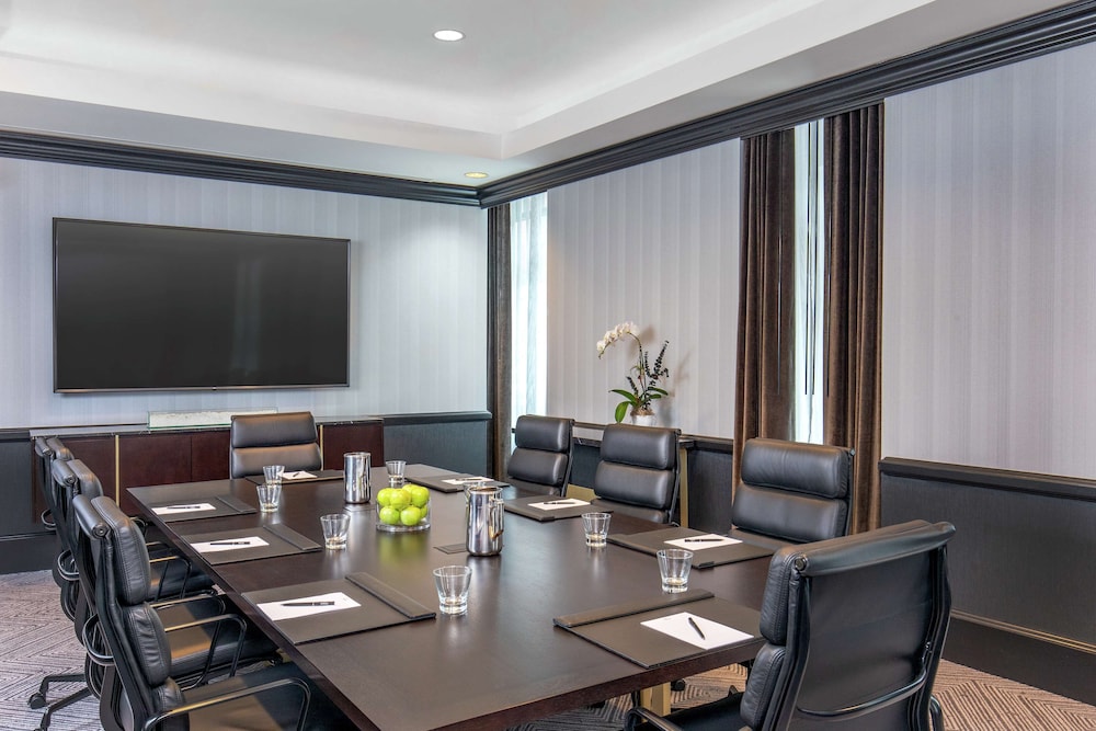 The Dagny Boston — Hotel building in Boston, Massachusetts