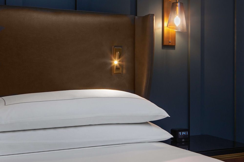 The Dagny Boston — Hotel rooms in Boston, Massachusetts