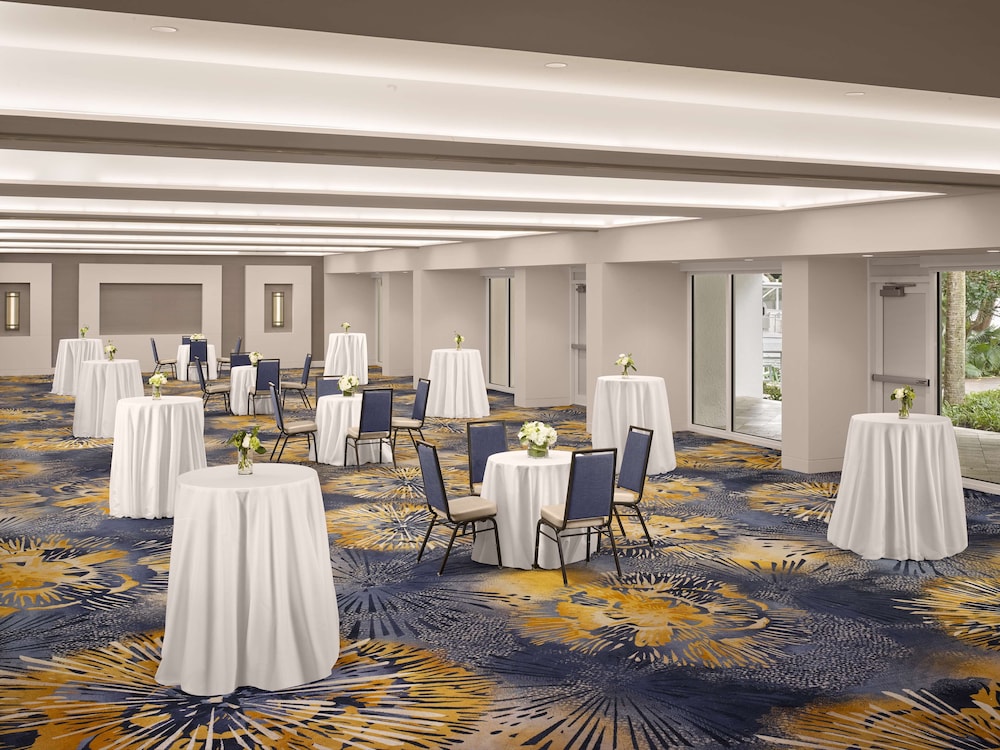 Hilton Fort Lauderdale Marina — Restaurant & bars in Fort Lauderdale, Florida