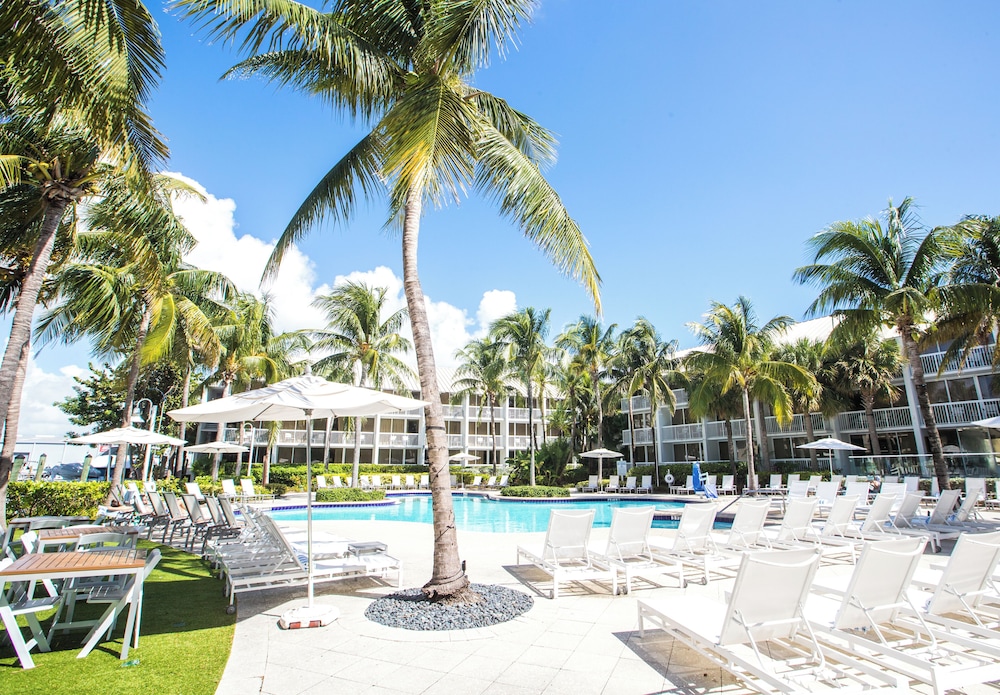 Hilton Fort Lauderdale Marina — Swimming pool in Fort Lauderdale, Florida