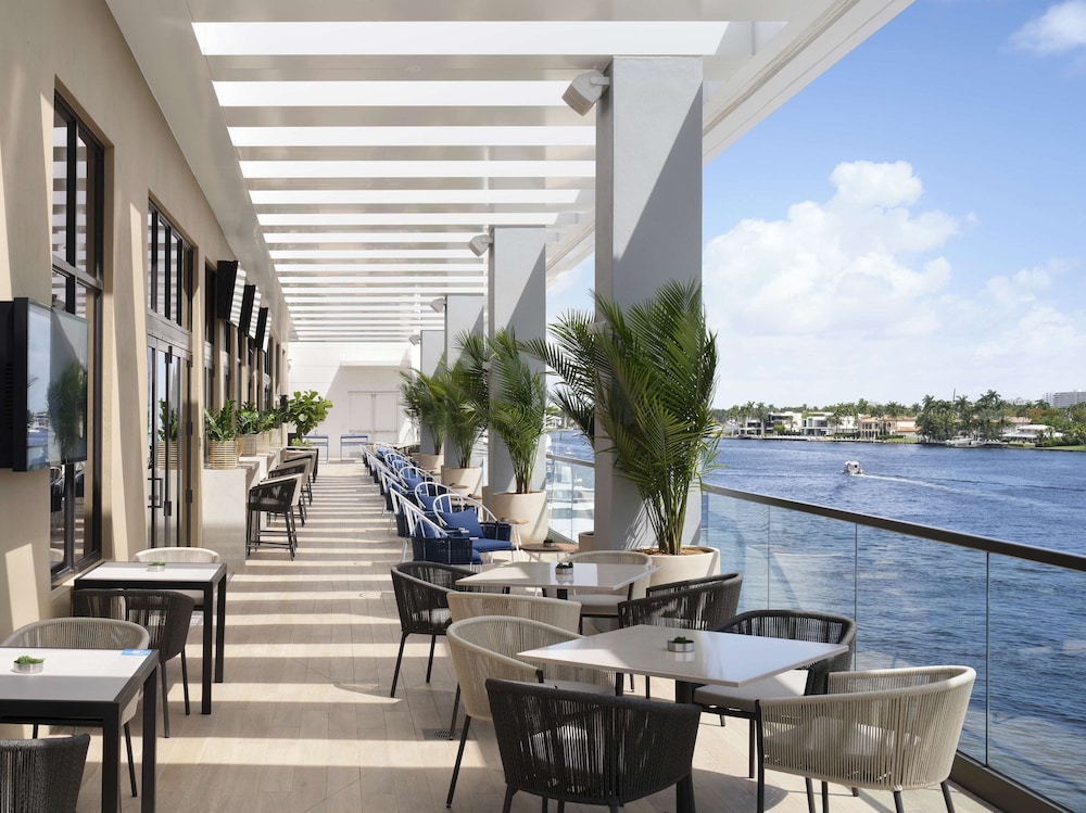Hilton Fort Lauderdale Marina — Restaurant & bars in Fort Lauderdale, Florida