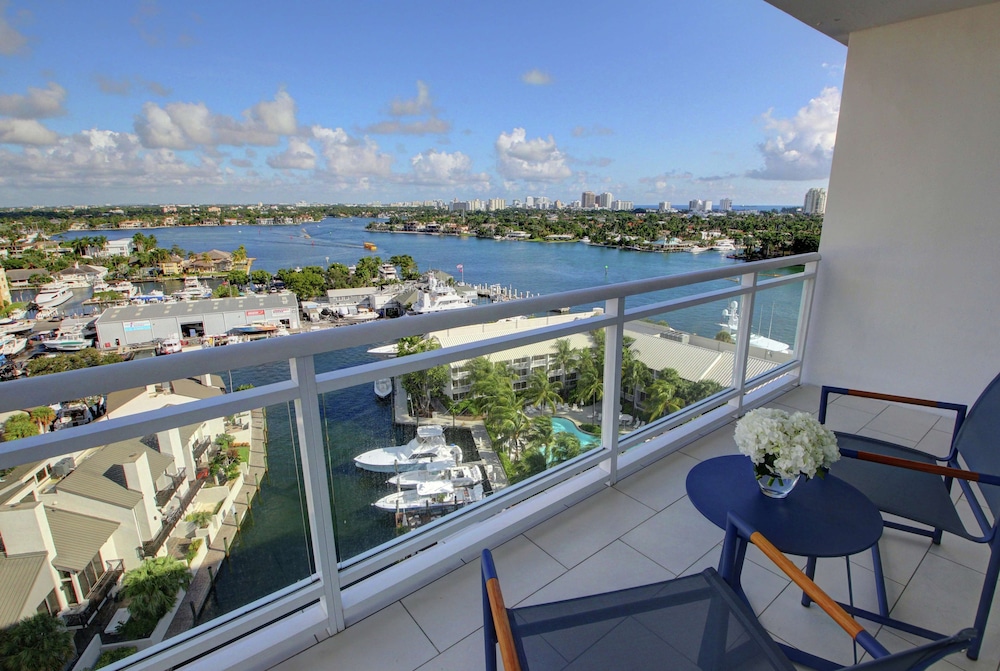 Hilton Fort Lauderdale Marina — Hotel rooms in Fort Lauderdale, Florida