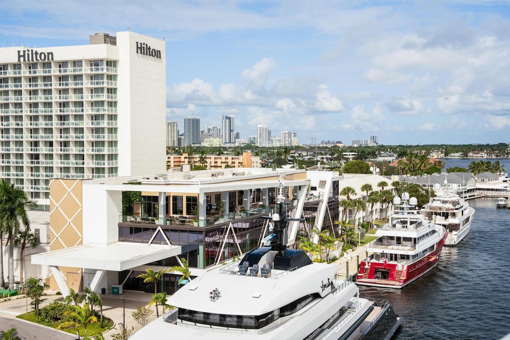 Hilton Fort Lauderdale Marina — Hotel building in Fort Lauderdale, Florida