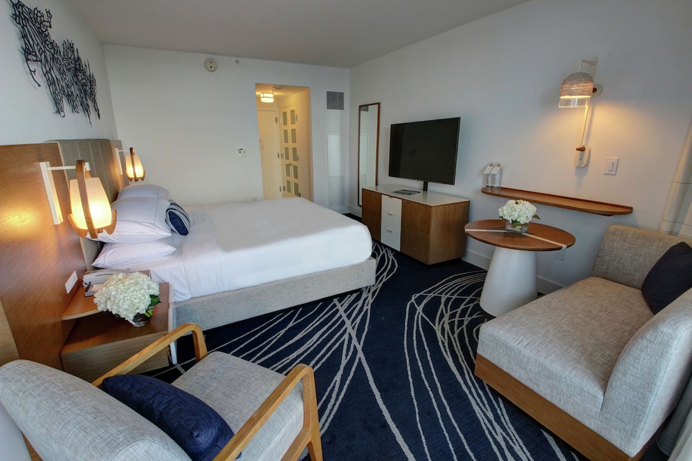 Hilton Fort Lauderdale Marina — Hotel rooms in Fort Lauderdale, Florida