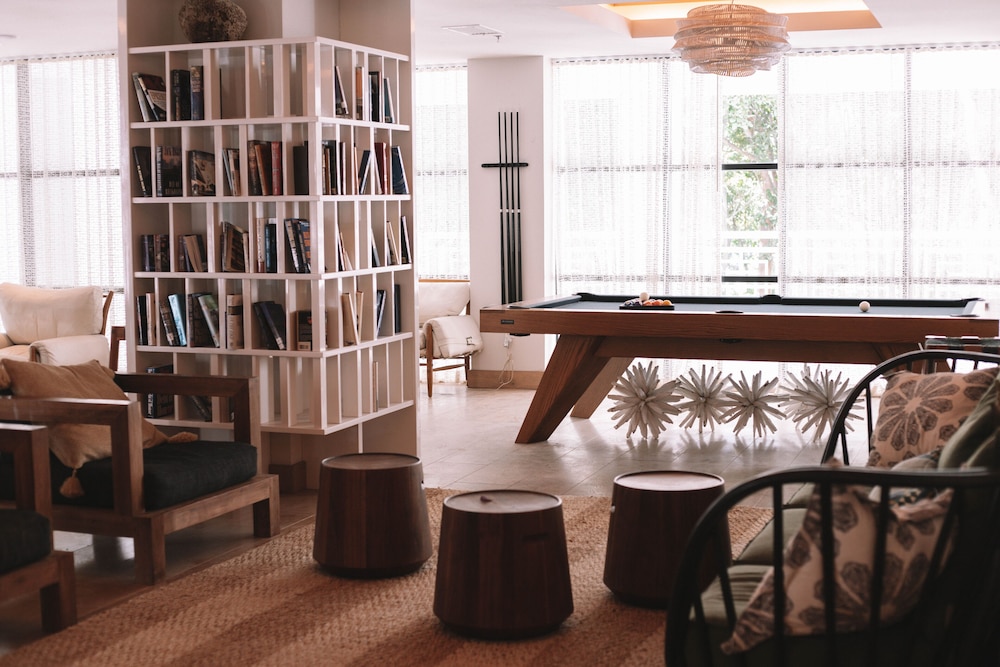 Baker's Cay Resort Key Largo, Curio Collection by Hilton — Hotel building in Key Largo, Florida