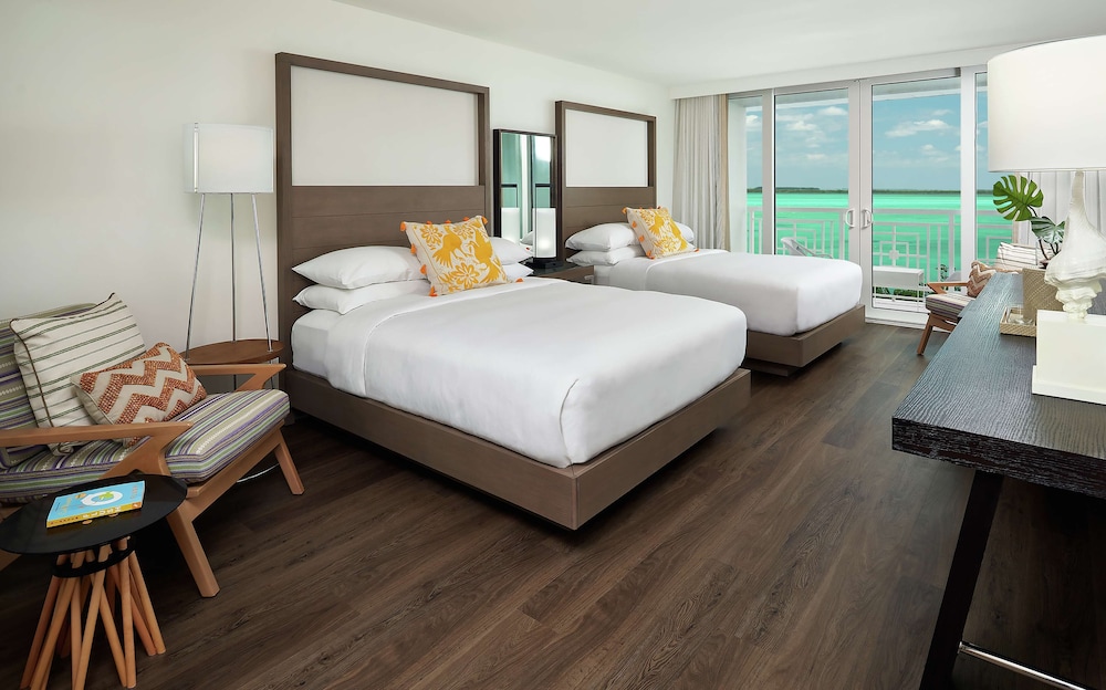 Baker's Cay Resort Key Largo, Curio Collection by Hilton — Hotel rooms in Key Largo, Florida