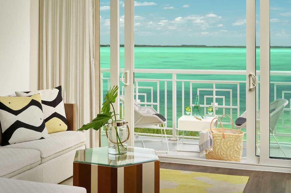 Baker's Cay Resort Key Largo, Curio Collection by Hilton — Hotel rooms in Key Largo, Florida