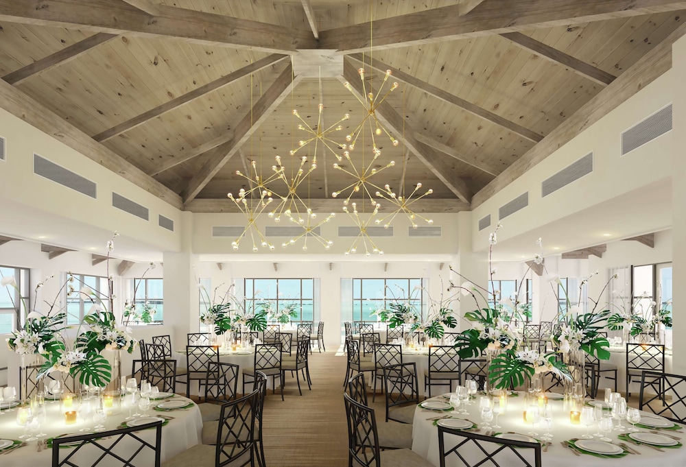 Baker's Cay Resort Key Largo, Curio Collection by Hilton — Hotel building in Key Largo, Florida