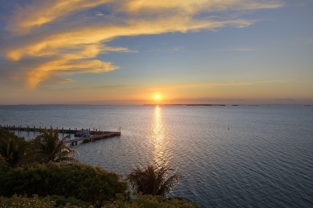 Baker's Cay Resort Key Largo, Curio Collection by Hilton — Beach in Key Largo, Florida