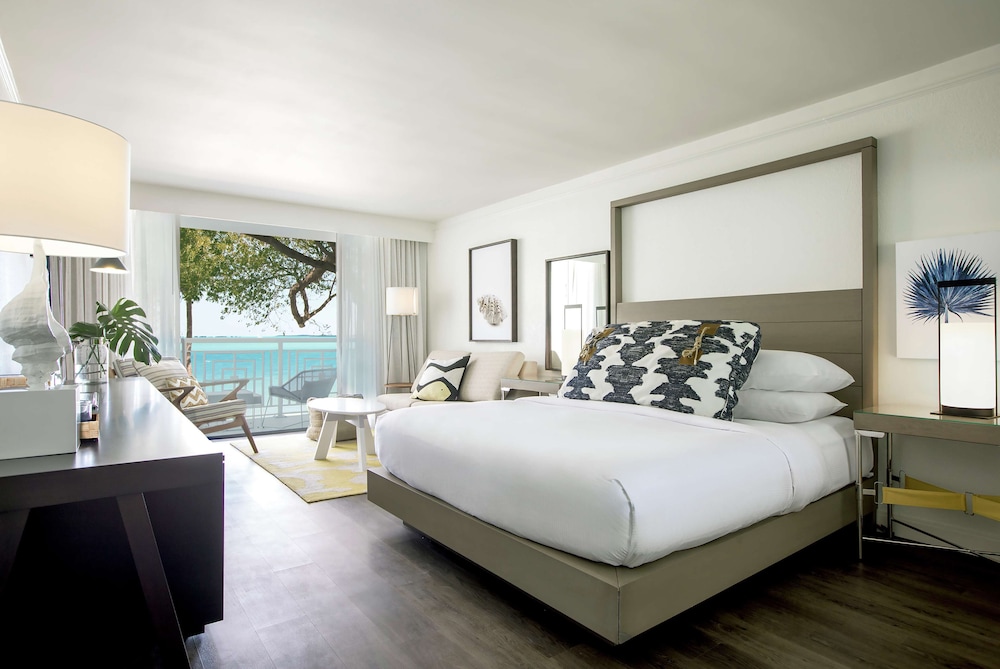 Baker's Cay Resort Key Largo, Curio Collection by Hilton — Hotel rooms in Key Largo, Florida