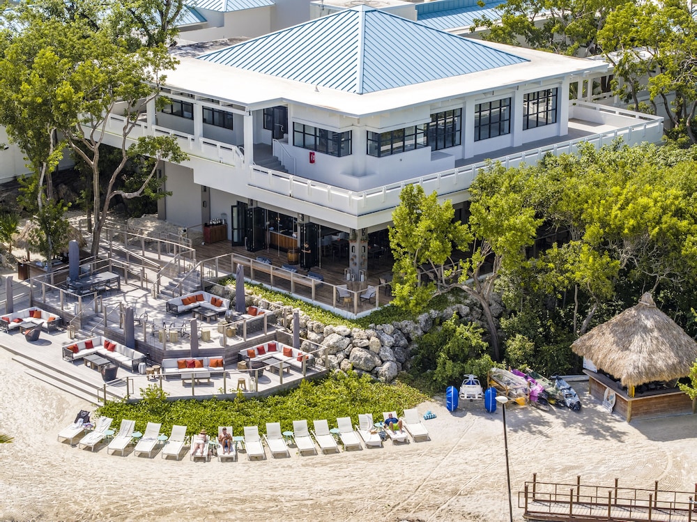 Baker's Cay Resort Key Largo, Curio Collection by Hilton — Beach in Key Largo, Florida