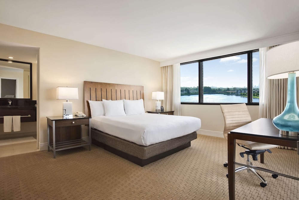 Hilton Miami Airport Blue Lagoon — Hotel rooms in Miami, Florida