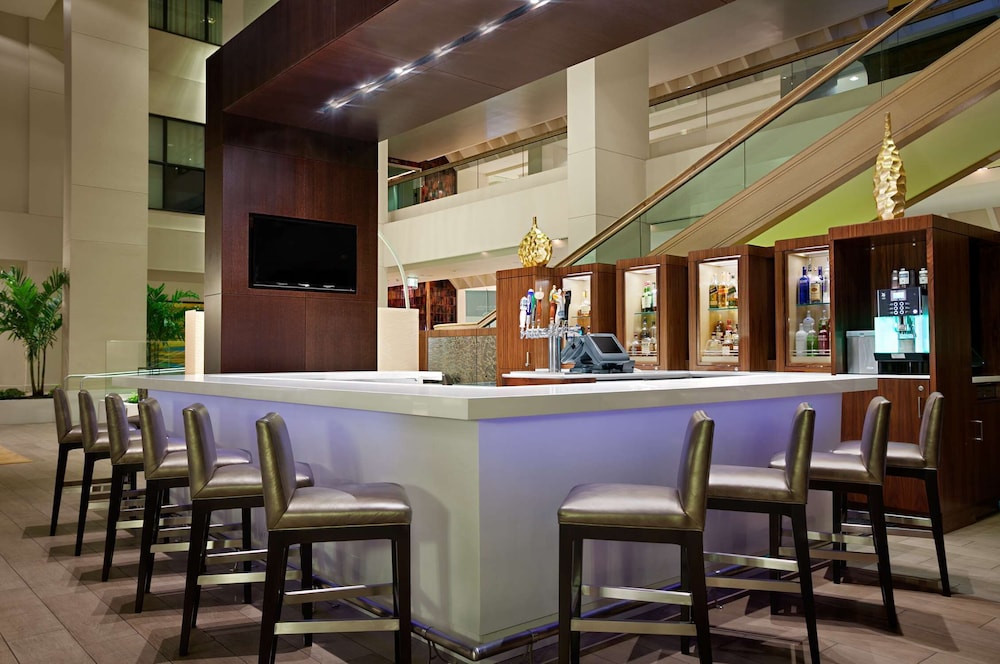 Hilton Miami Airport Blue Lagoon — Restaurant & bars in Miami, Florida