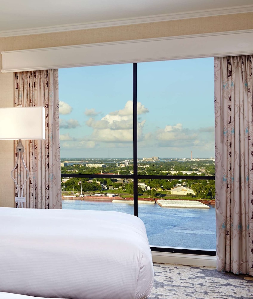 Hilton New Orleans Riverside — Hotel rooms in New Orleans, Louisiana