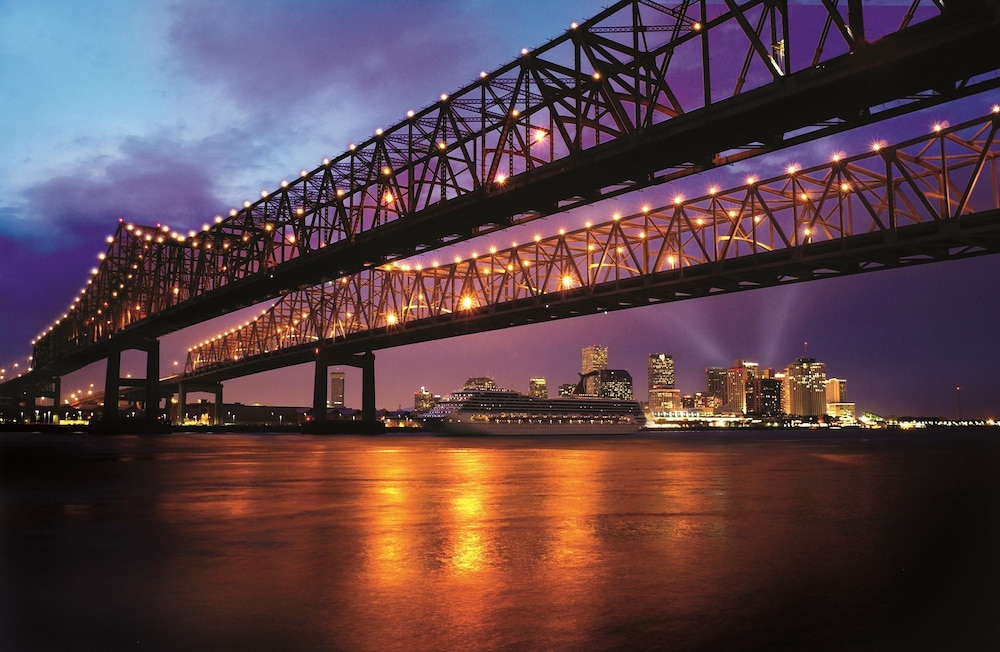 Hilton New Orleans Riverside — Attractions in the area in New Orleans, Louisiana