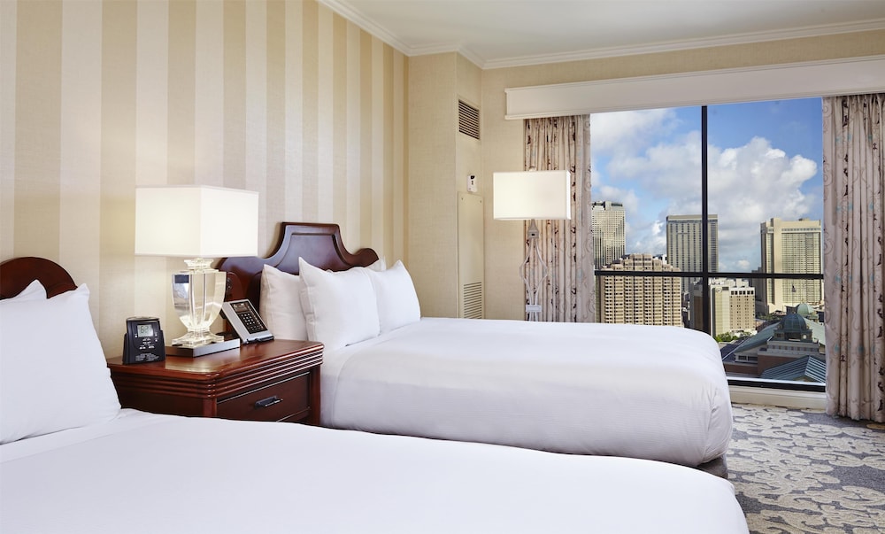 Hilton New Orleans Riverside — Hotel rooms in New Orleans, Louisiana