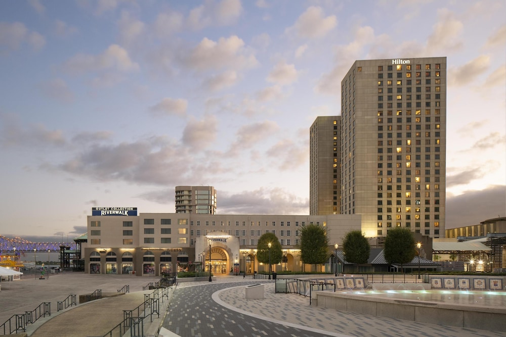 Hilton New Orleans Riverside — Hotel building in New Orleans, Louisiana