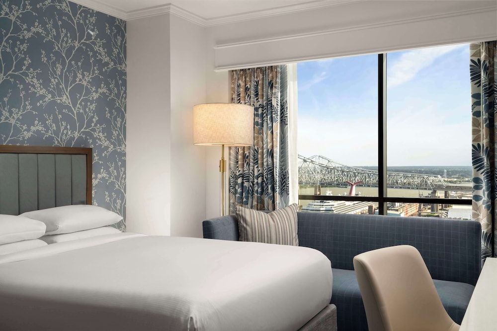 Hilton New Orleans Riverside — Hotel rooms in New Orleans, Louisiana