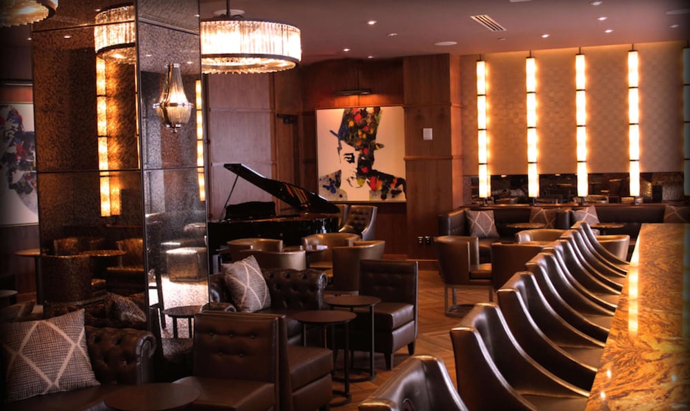 Hilton New Orleans Riverside — Restaurant & bars in New Orleans, Louisiana