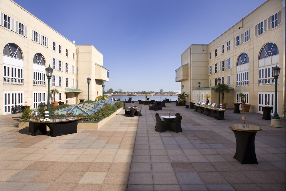 Hilton New Orleans Riverside — Hotel building in New Orleans, Louisiana