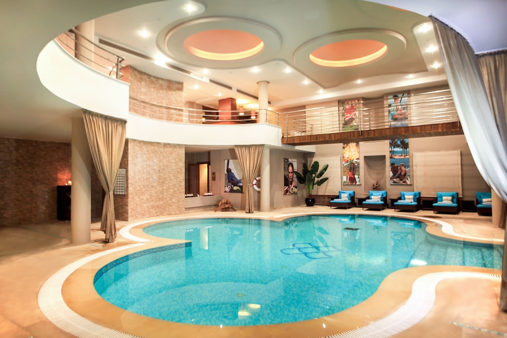 The Russelior Hotel & Spa — Swimming pool in Hammamet, Nabeul