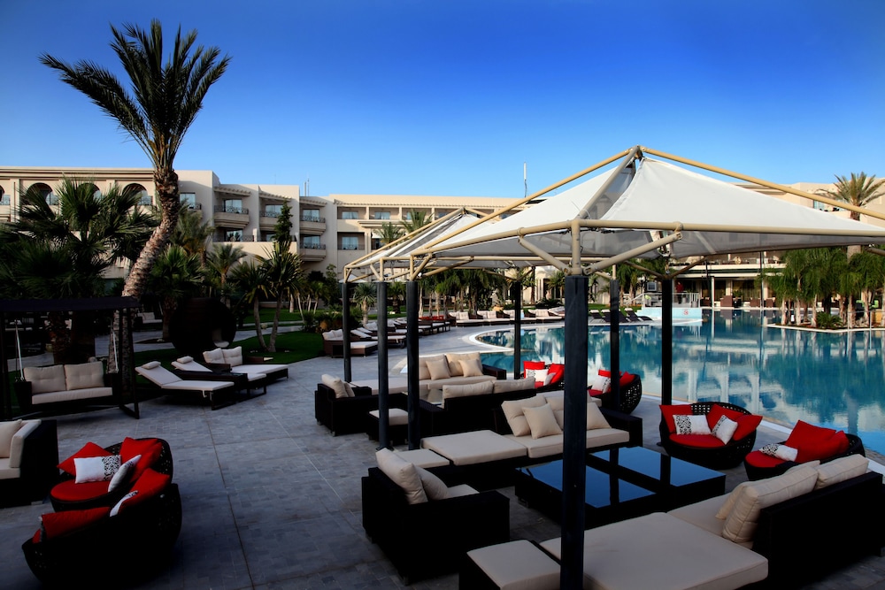 The Russelior Hotel & Spa — Swimming pool in Hammamet, Nabeul