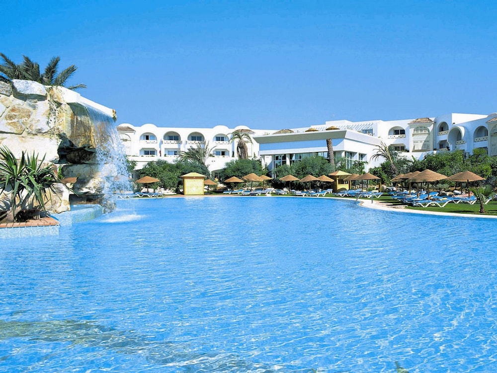 Shell Beach Hotel & Spa — Main photo in Hammamet, Nabeul