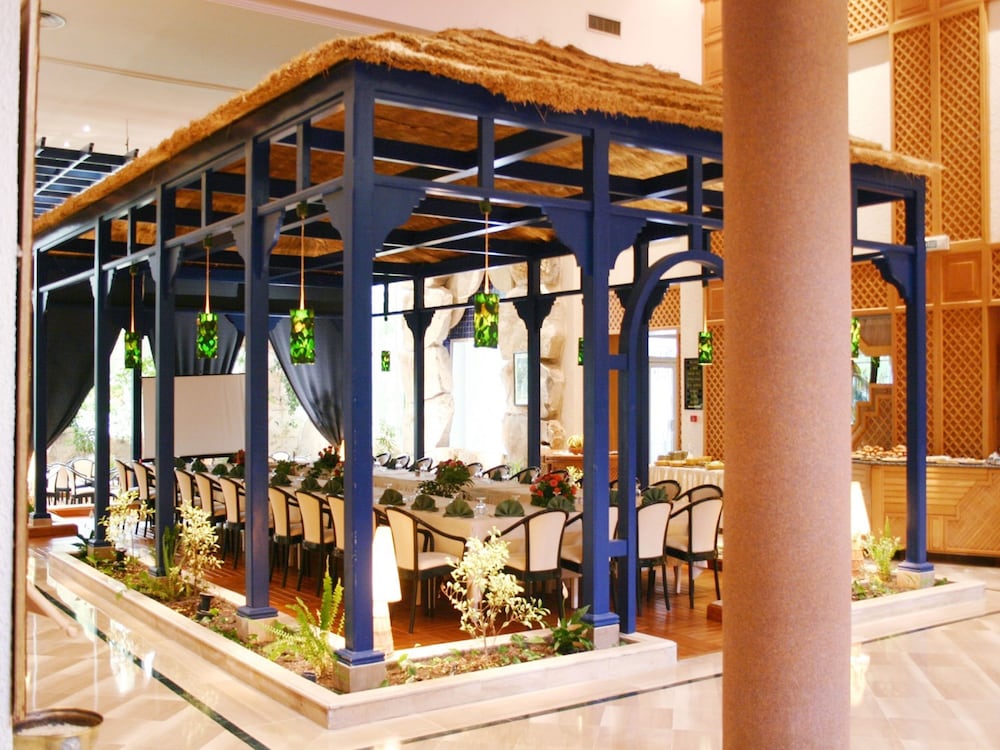 Shell Beach Hotel & Spa — Restaurant & bars in Hammamet, Nabeul