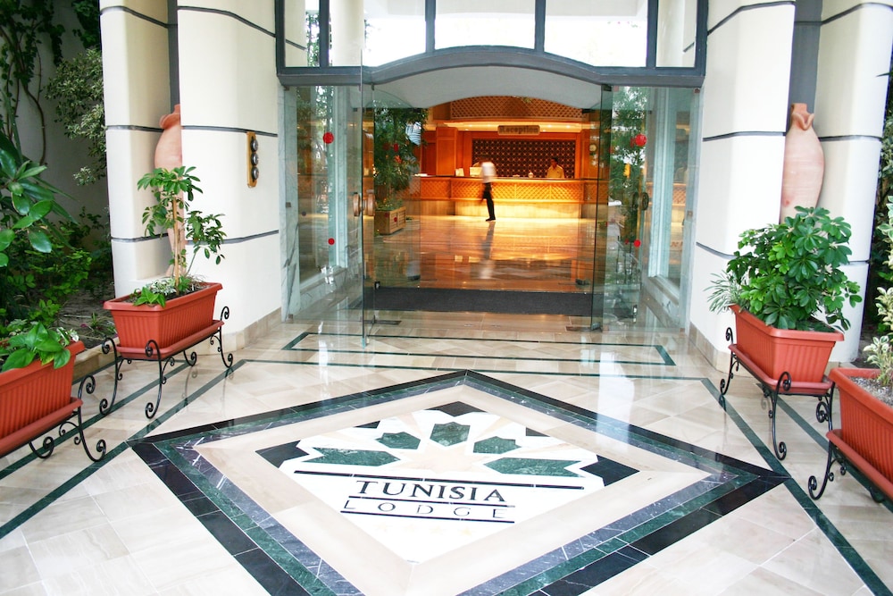Shell Beach Hotel & Spa — Hotel building in Hammamet, Nabeul