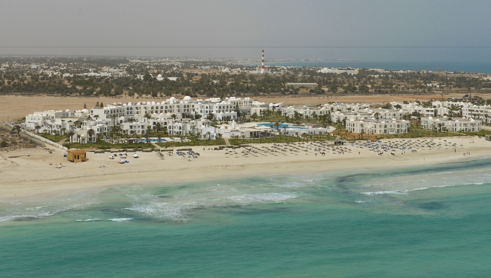 Vincci Helios Beach — Beach in Aghir, Medenine