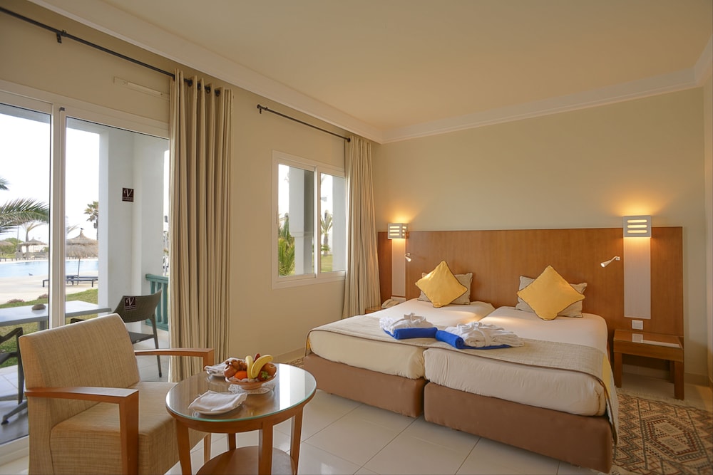 Vincci Helios Beach — Hotel rooms in Aghir, Medenine