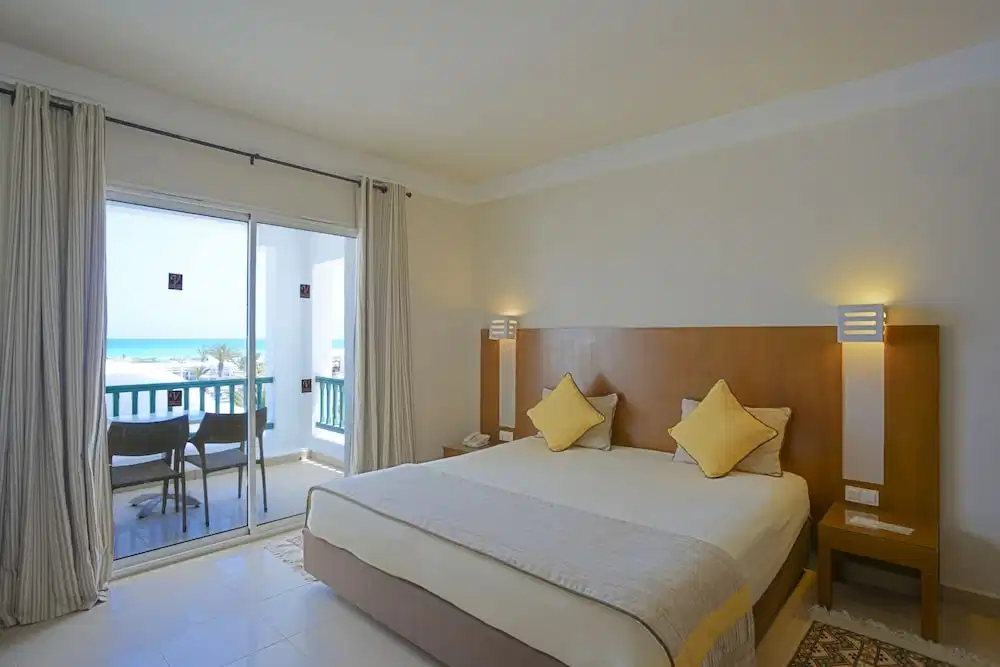 Vincci Helios Beach — Hotel rooms in Aghir, Medenine