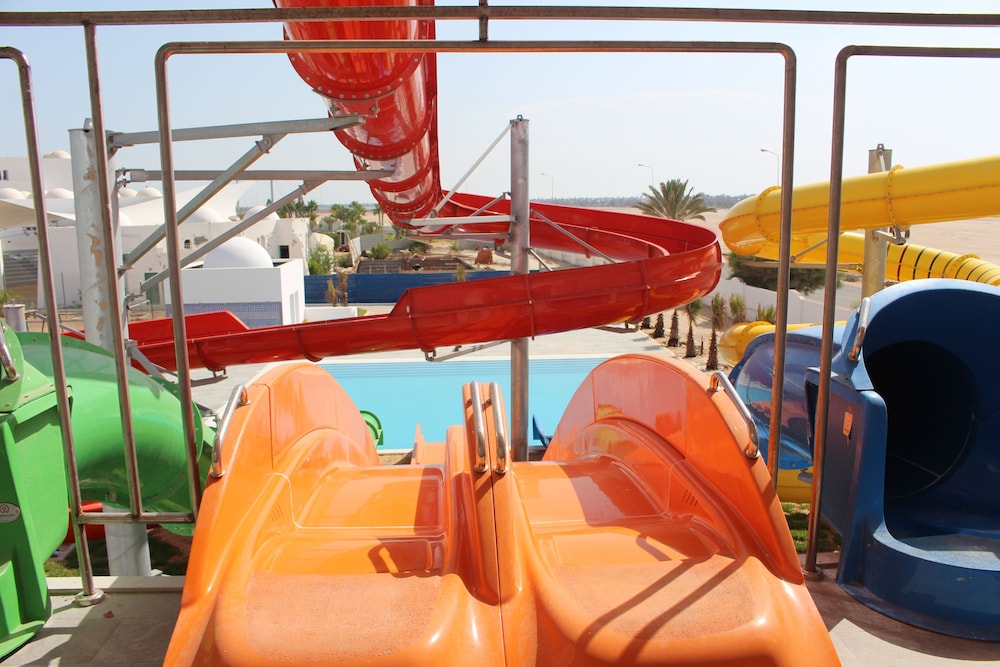 Vincci Helios Beach — Attractions for children in Aghir, Medenine