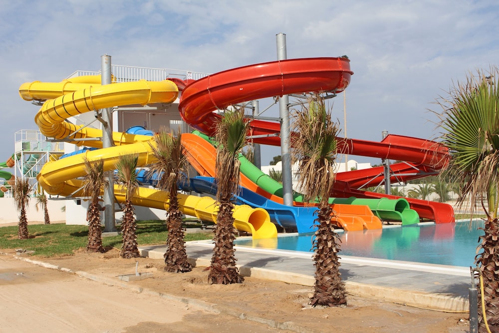 Vincci Helios Beach — Attractions for children in Aghir, Medenine