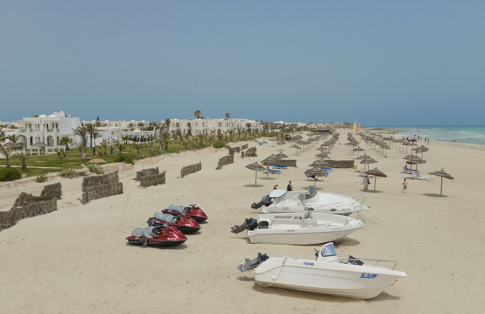 Vincci Helios Beach — Beach in Aghir, Medenine