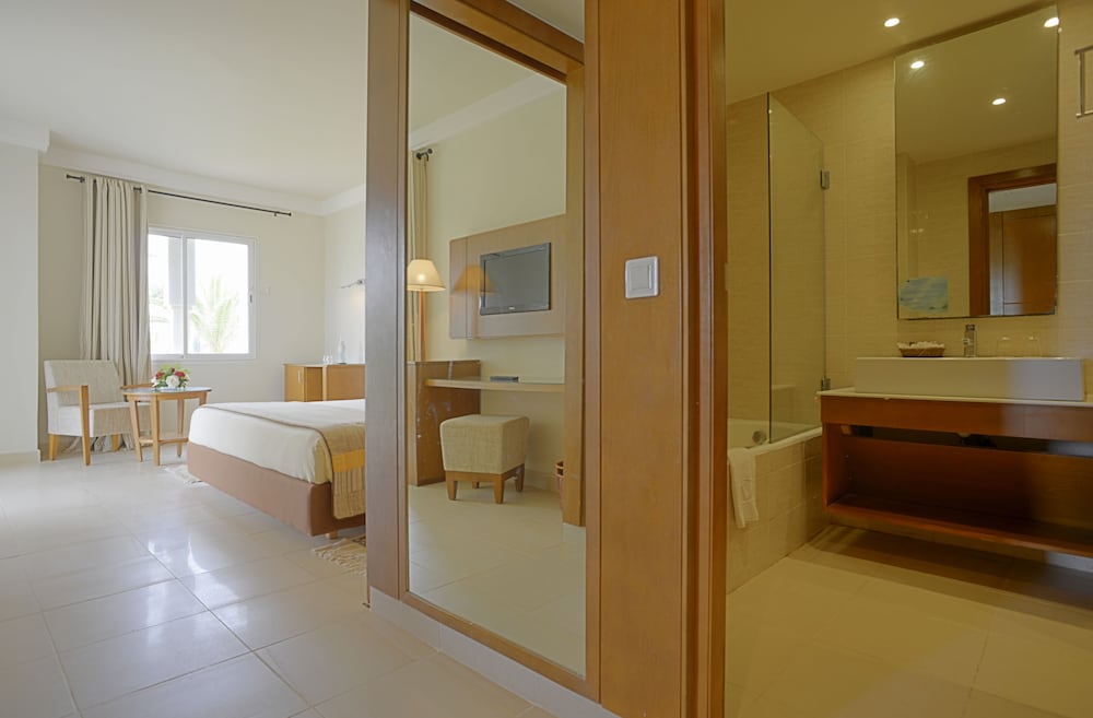 Vincci Helios Beach — Hotel rooms in Aghir, Medenine